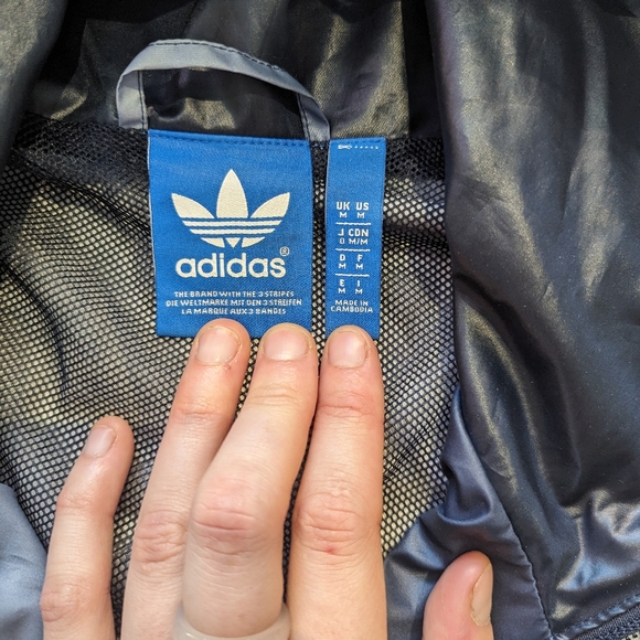 Adidas windbreaker - Picture 3 of 5
